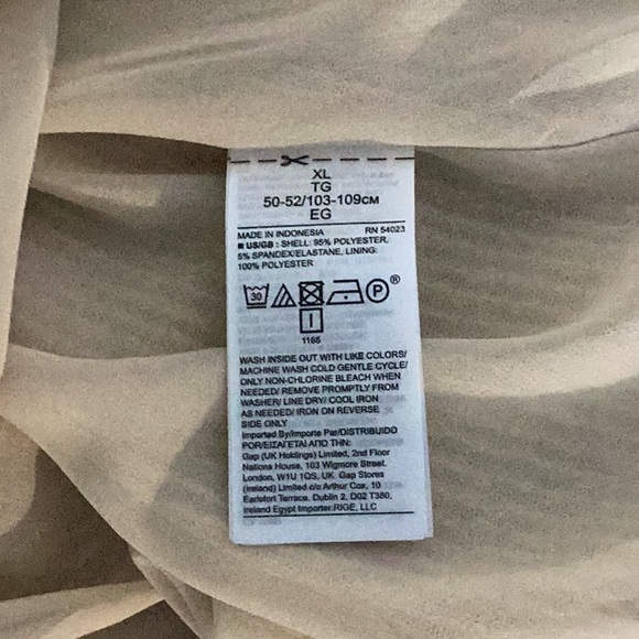 Banana Republic sequined camisole - Picture 6 of 6